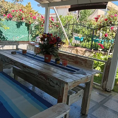 Dal Βουρλά